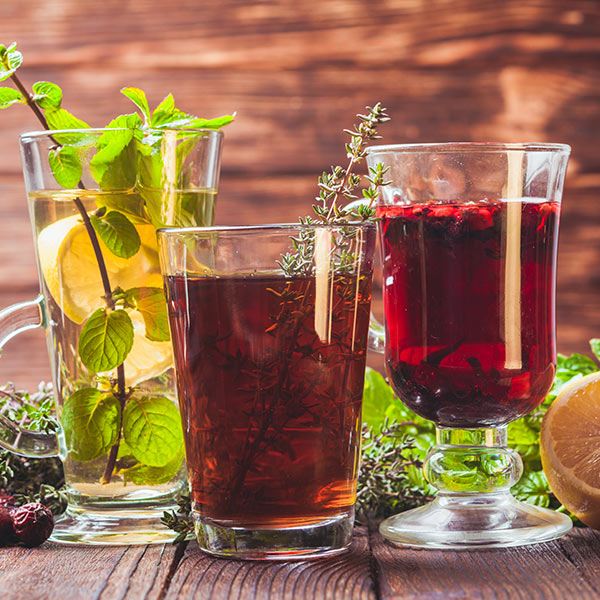 Cocktails & Zero Proof