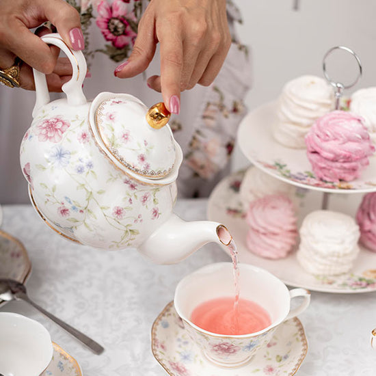 Please put your pinky down: Etiquette of Afternoon Tea